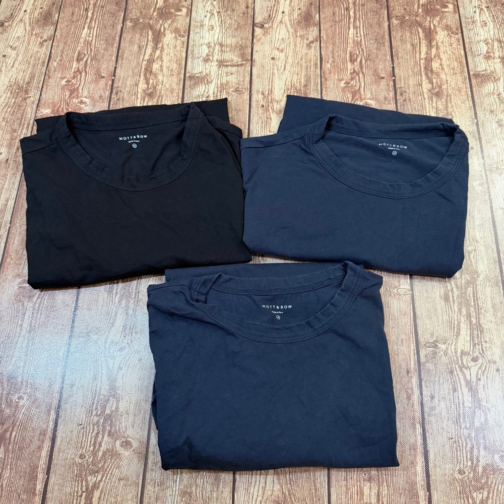 Mott and Bow Classic Crew T Shirt Mens Medium Black Navy Blue 3 Pack Bundle